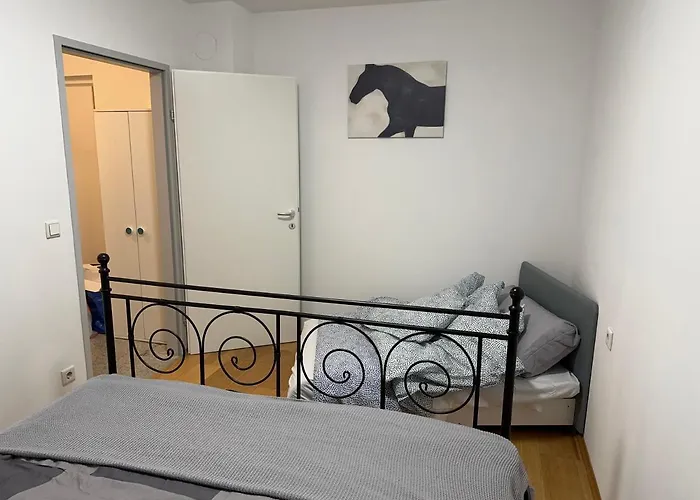 West2 * Bécs